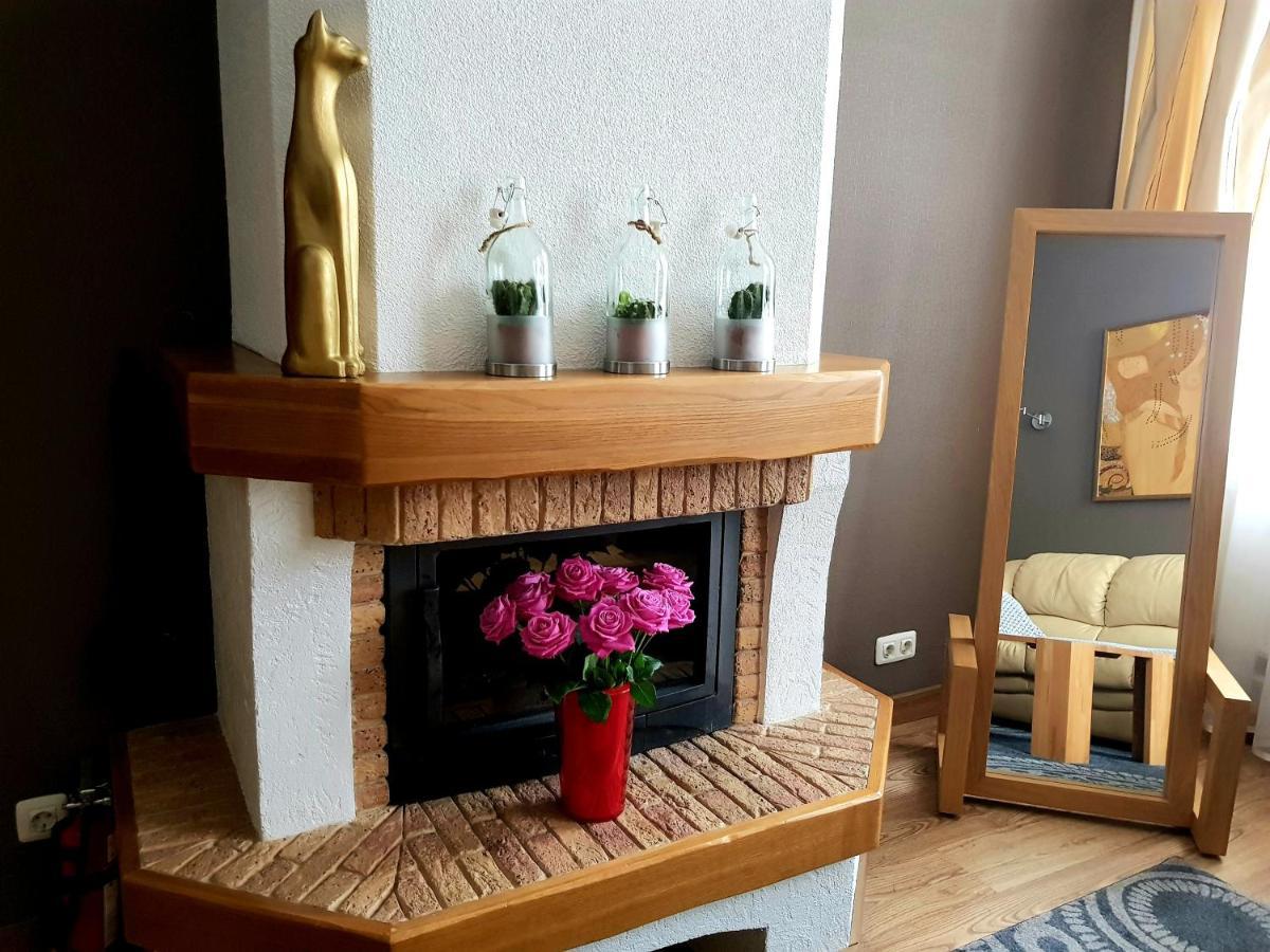 Appartamento Gustav House Daugavpils Esterno foto