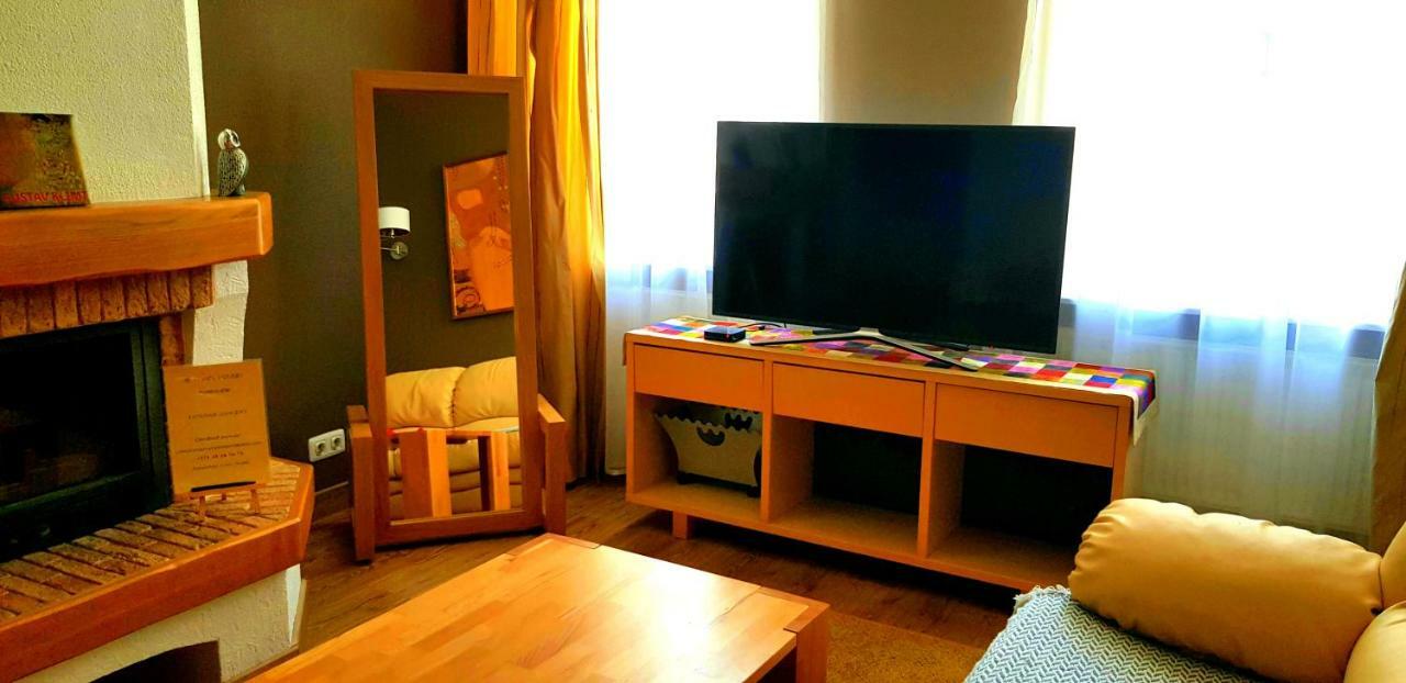 Appartamento Gustav House Daugavpils Esterno foto