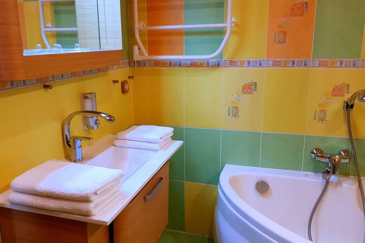 Appartamento Gustav House Daugavpils Esterno foto